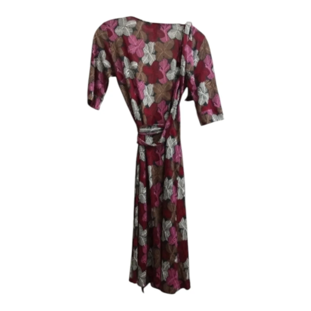 *🌟Diane Von Furstenberg 100% Silk Burgundy/Gray Iconic Wrap Kye Dress- Vintage - Picture 2 of 16